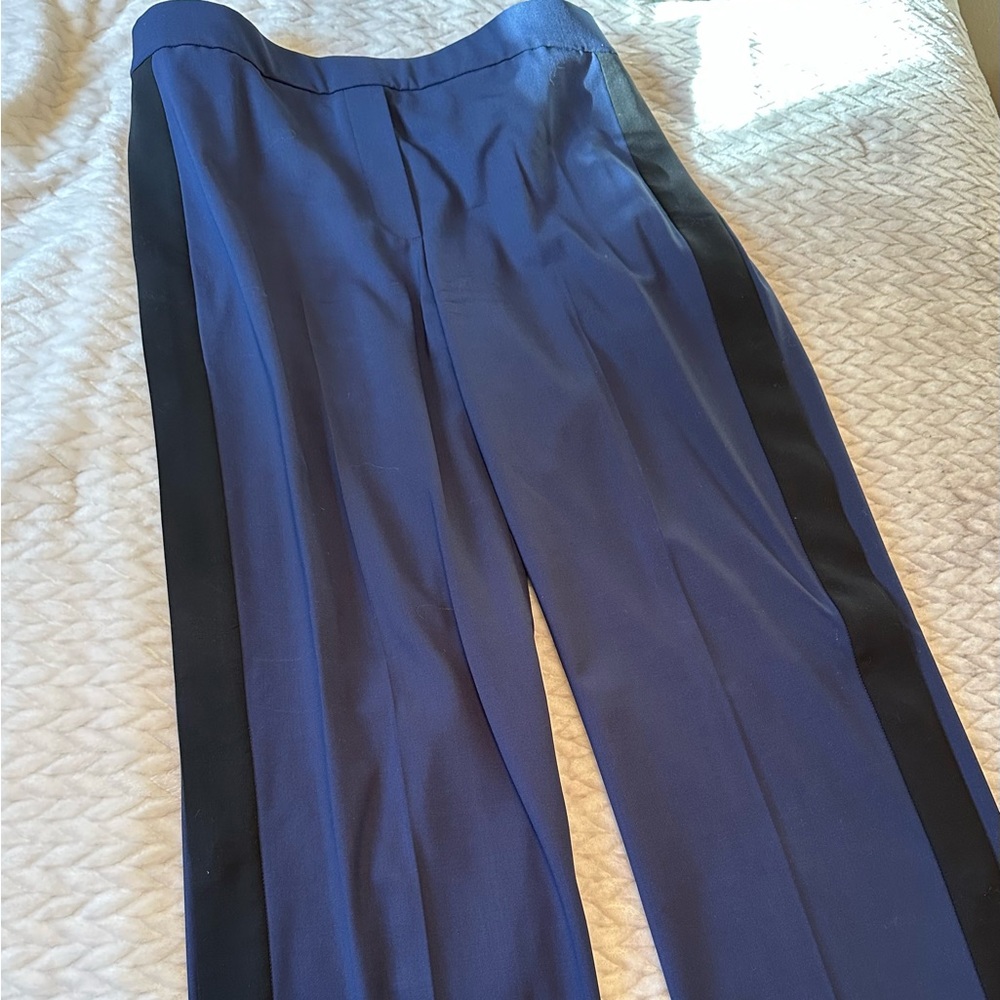 Women’s Theory track style pants size M